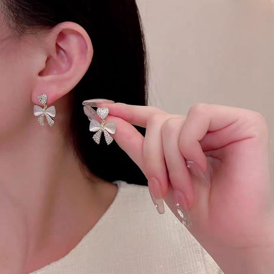 Heart Bow Korean Earrings – Elegant Golden Alloy Earrings (Without Box)