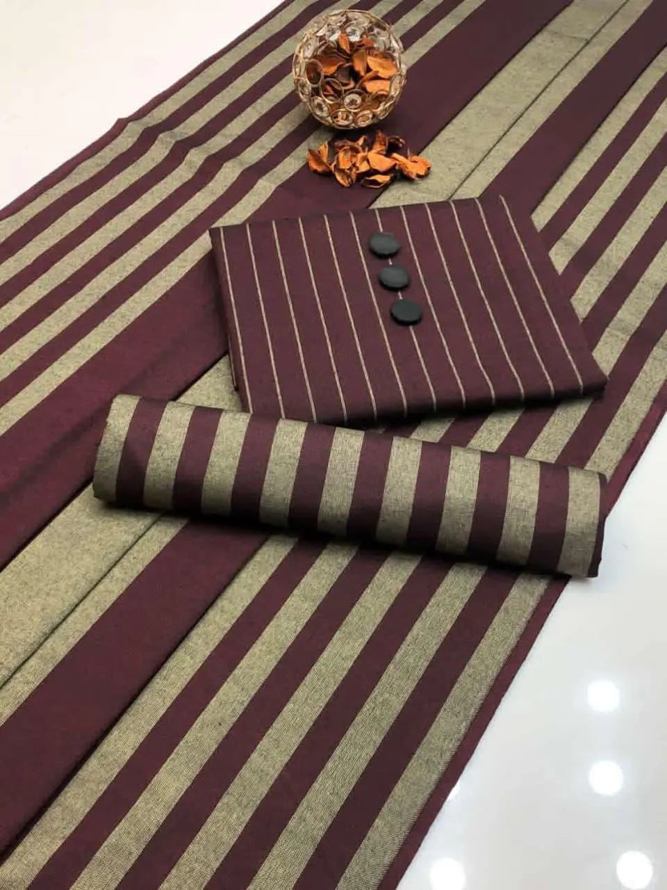 3 Pcs Women's unstitched painted suit