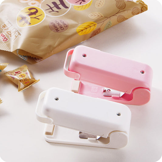 Portable Mini Sealer | Kitchen Storage Bag Sealer (Random Color)
