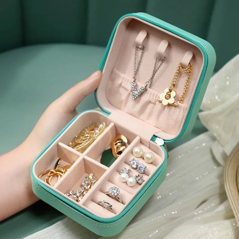 Jewelry Storage Box | Leather Jewelry Organizer (Random Color)