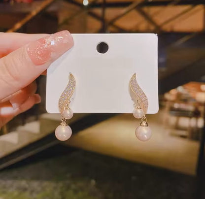 Crystal Leaf Drop Elegant Pearl Korean Earring - Golden & Silver Colour Earrings