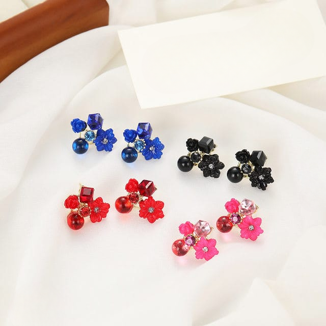 Flower Crystal Korean Earrings | Elegant Women’s Fashion Jewelry in Multiple Colors