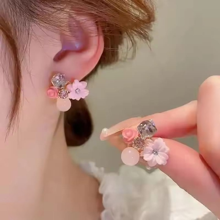 Flower Crystal Korean Earrings | Elegant Women’s Fashion Jewelry in Multiple Colors